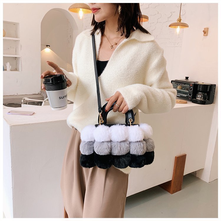 Plush Handbags Winter Plush Shoulder Bag Handbag Trend Messenger Bag - MomiDream