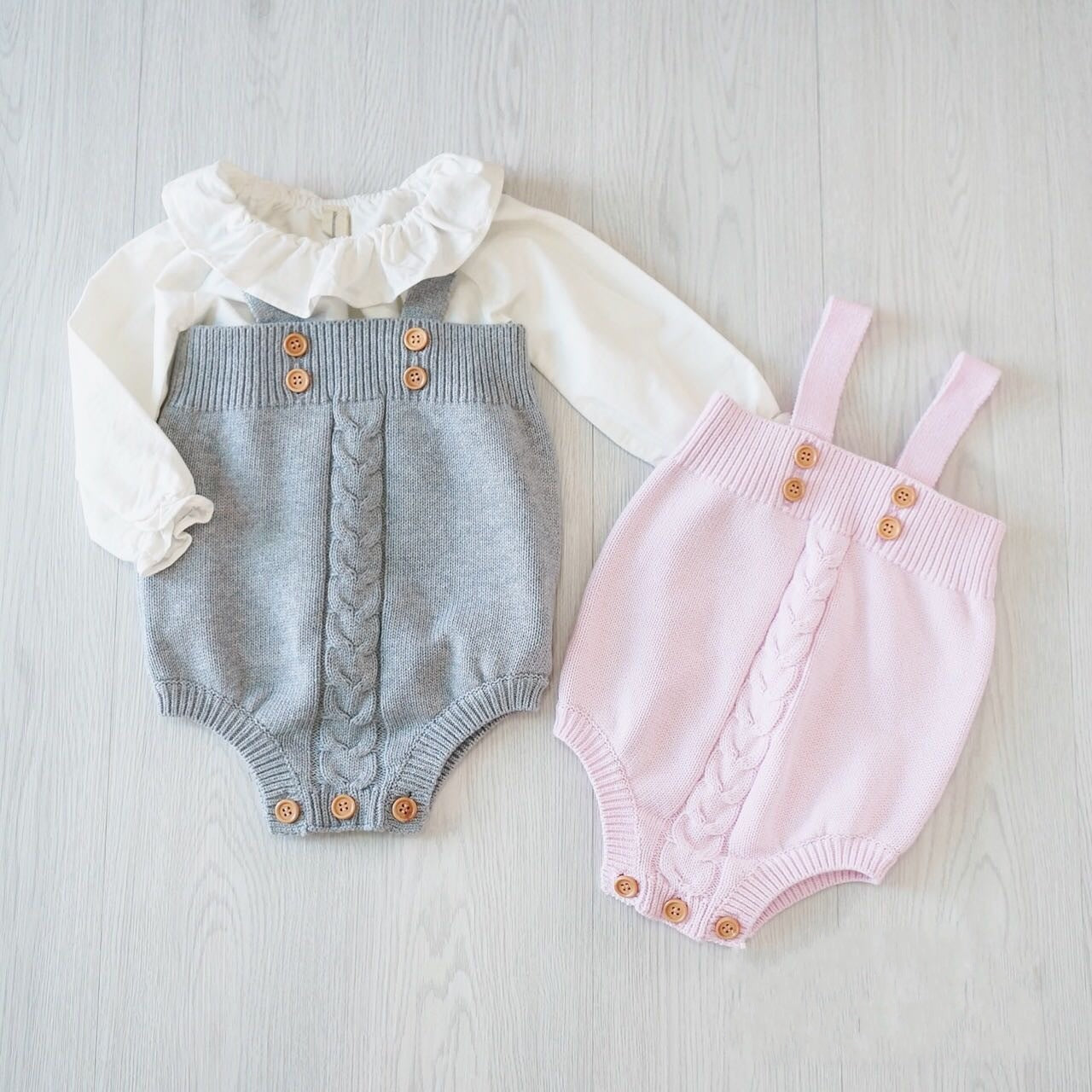 Knitted baby onesies - MomiDream